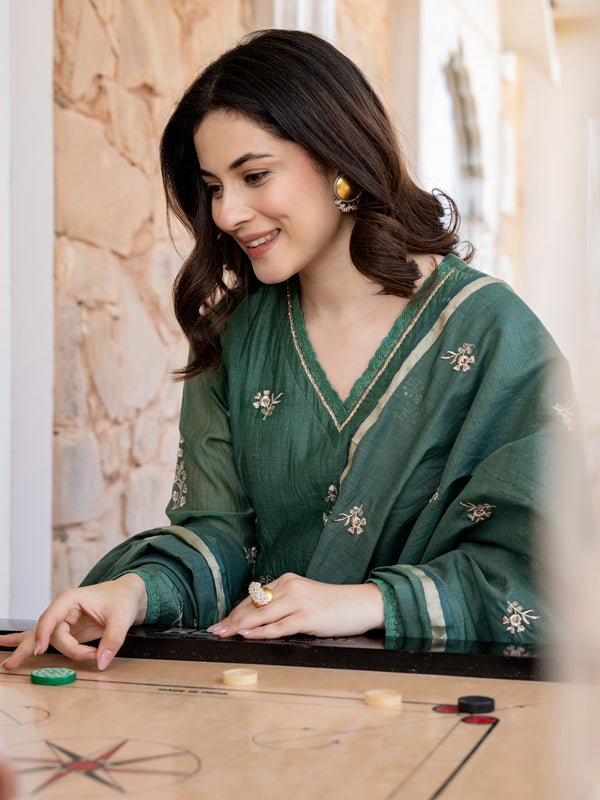 Women's Chanderi Silk Embroidered Kurti Pant Set with Embroidered Chanderi Gadhwal Dupatta