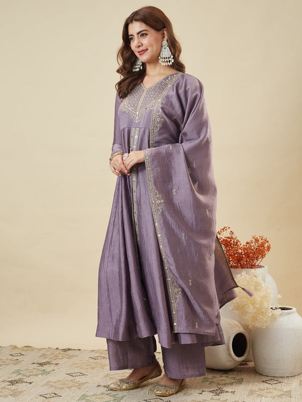 Vichitra Silk Embroidered Kurti Pant Set with Embroidered Fandy Silk Dupatta