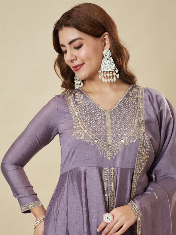 Vichitra Silk Embroidered Kurti Pant Set with Embroidered Fandy Silk Dupatta