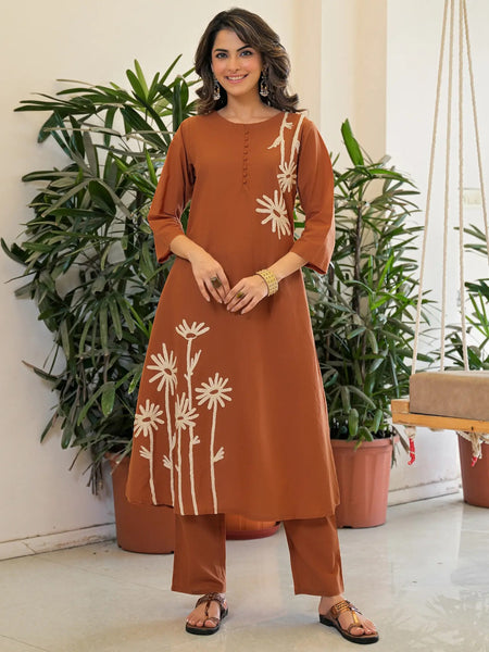 Women's Rayon Slub Printed Kurti Pant Set with Chanderi Dupatta