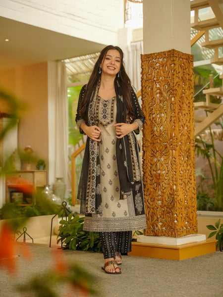 Women's Rayon Slub Printed Kurti Pant Set with Printed Chanderi Cotton Dupatta