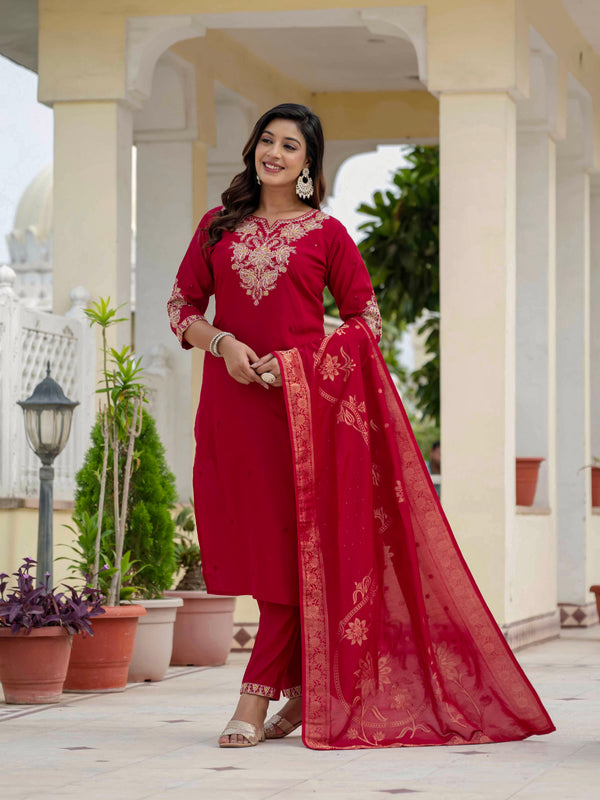 Elegant Straight Kurti Pant Dupatta Set