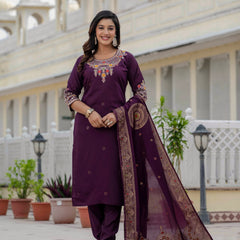 Elegant Straight Kurti Pant Dupatta Set