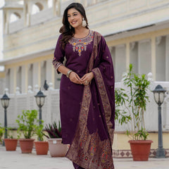 Elegant Straight Kurti Pant Dupatta Set