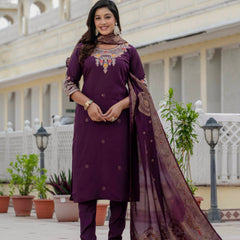 Elegant Straight Kurti Pant Dupatta Set