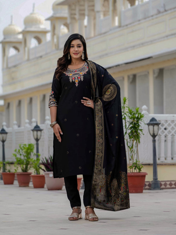 Elegant Straight Kurti Pant Dupatta Set