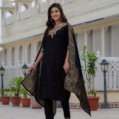 Elegant Straight Kurti Pant Dupatta Set
