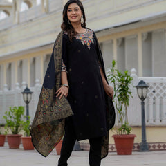 Elegant Straight Kurti Pant Dupatta Set
