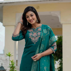 Elegant Straight Kurti Pant Dupatta Set