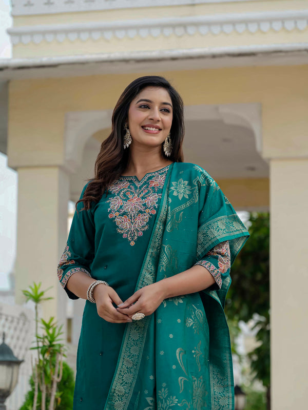Elegant Straight Kurti Pant Dupatta Set