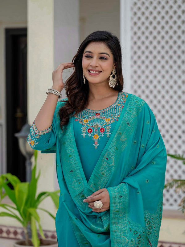 Elegant Straight Kurti Pant Dupatta Set