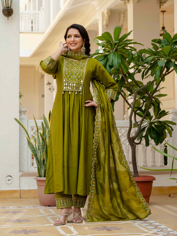 Anarkali Kurti Pant Dupatta Set