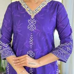 French Crepe With Print Kurti Pant Set With Dupatta (Straight Suit Set)