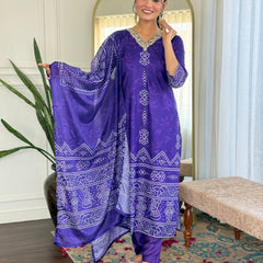 French Crepe With Print Kurti Pant Set With Dupatta (Straight Suit Set)