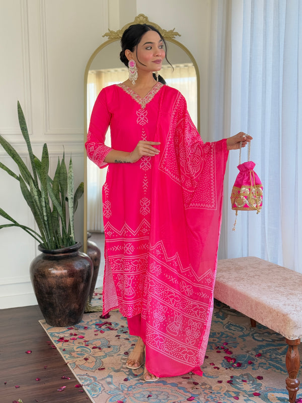 French Crepe With Print Kurti Pant Set With Dupatta (Straight Suit Set)