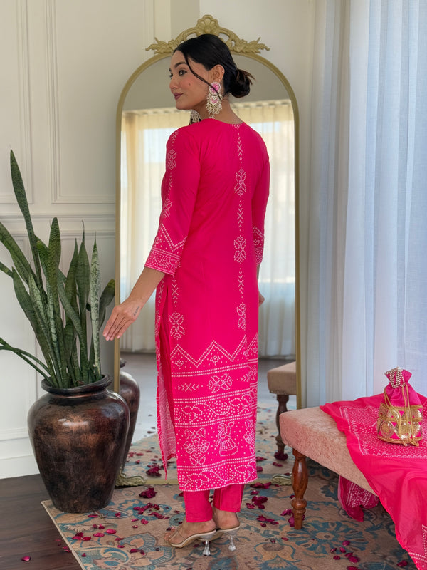 French Crepe With Print Kurti Pant Set With Dupatta (Straight Suit Set)